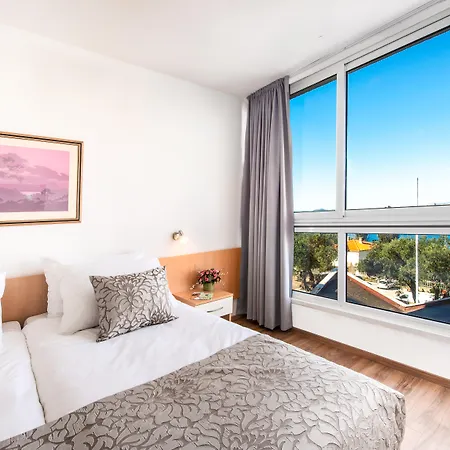 Adriatic Отель Дубровник