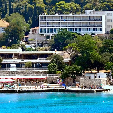 Adriatic Отель 2*