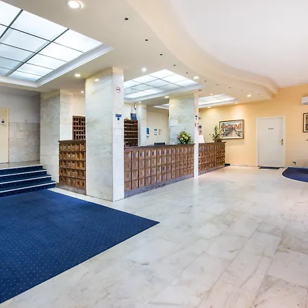 Adriatic Hotel