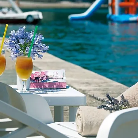 Hotel Adriatic 2*