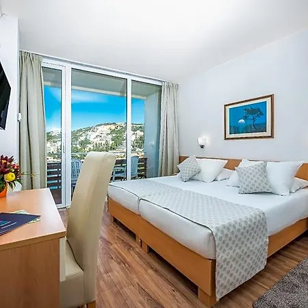 Adriatic Hotel