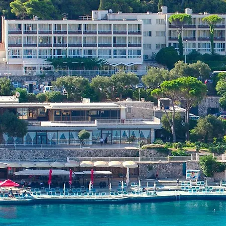 Adriatic Hotel