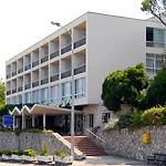מלון Adriatic דוברובניק